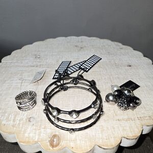 Silver and Black Jewelry Set